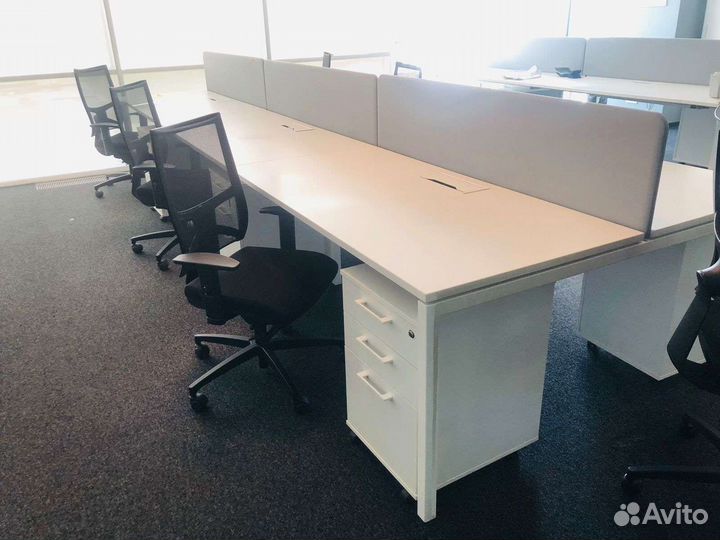 Стол офисный Бенч система