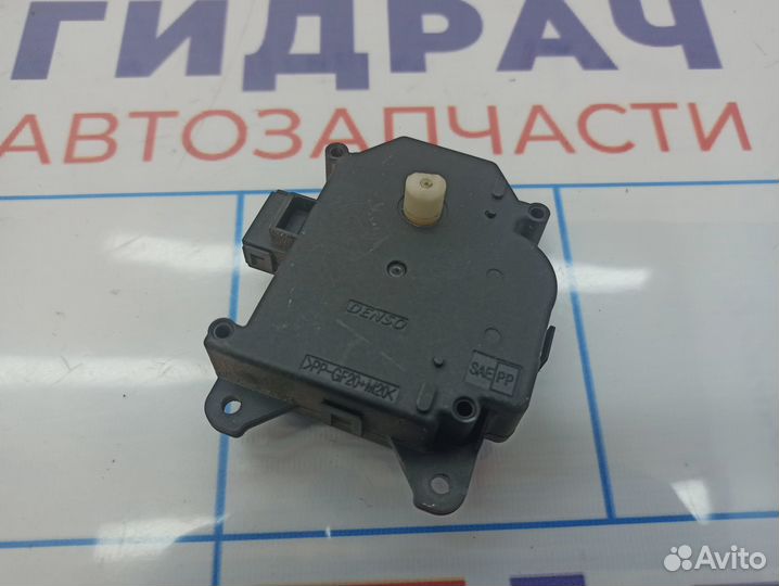 Моторчик заслонки отопителя Toyota Tundra (XK50)