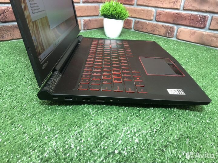 Игровой терминатор Lenovo i5-7gen/FHD/1050TI/8/SSD