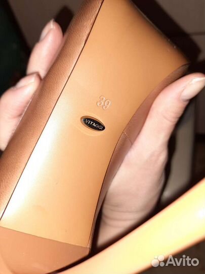 Туфли женские 39 размер vitacci