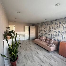 4-к. квартира, 72 м², 1/5 эт.