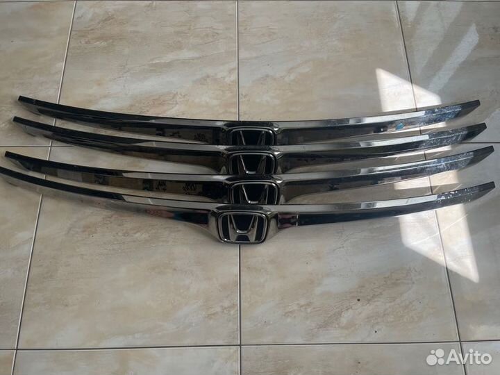 Накладка крышки багажника Honda Cr-V 5 С 2016 По