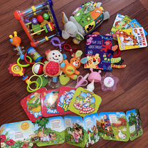 Игрушки и книжки для малышей