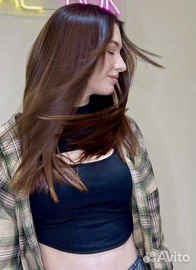 Кератиновое выпрямление волос