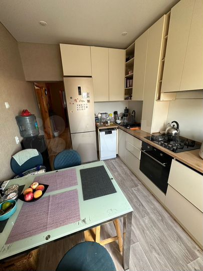 3-к. квартира, 70 м², 8/9 эт.