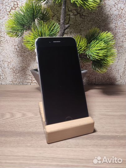 iPhone 6, 64 ГБ