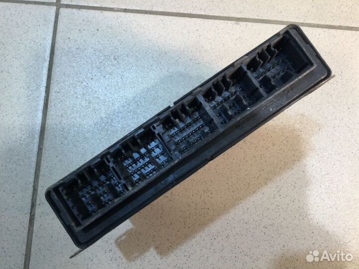 Блок управления двигателем И АКПП Mitsubishi