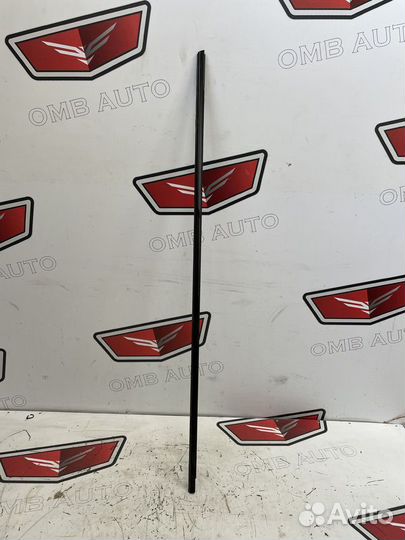 Молдинг стекла наружний правый Опель Астра J GTC