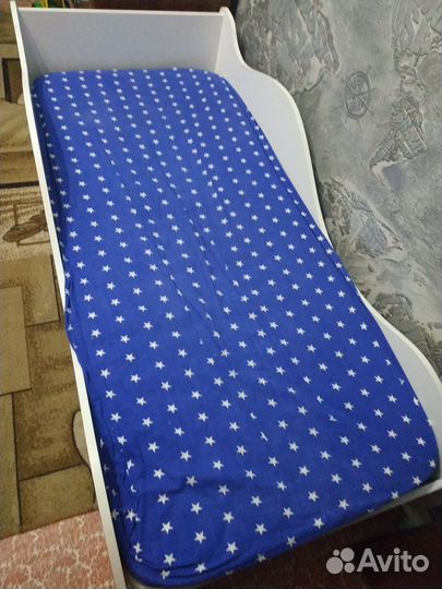 Детская кровать б/у