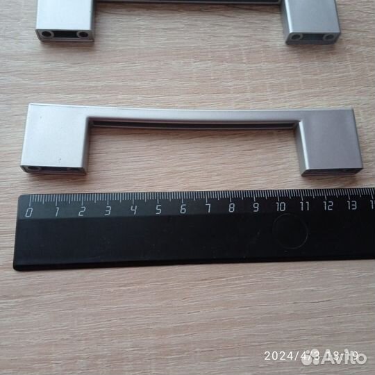 Ручка мебельная