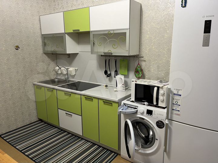 1-к. квартира, 42 м², 4/10 эт.