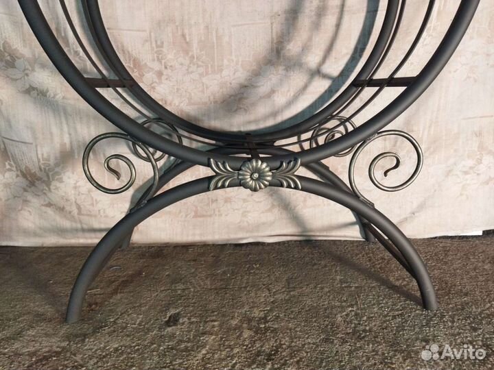 Дровница большая. Дровник