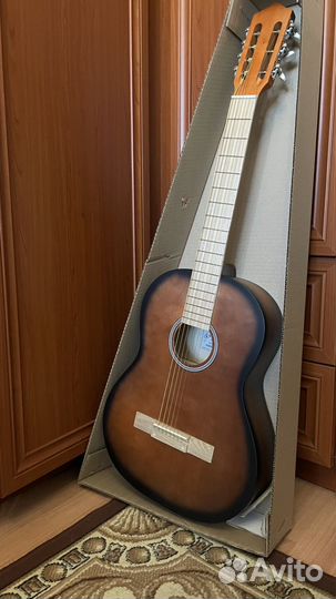 Акустическая гитара