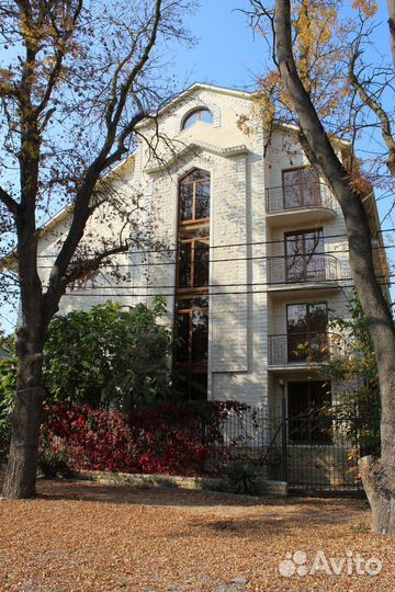 Администратор в гостиницу