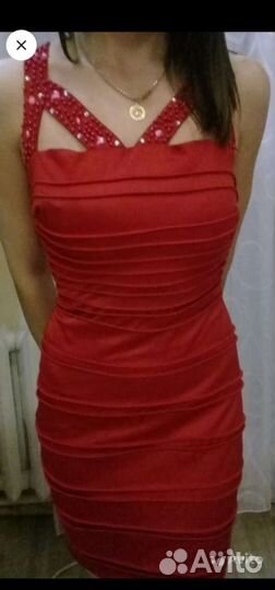 Вечернее платье