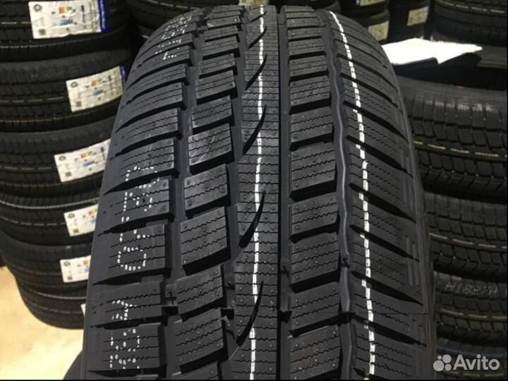 Windforce Snowblazer UHP 225/50 R17 98V