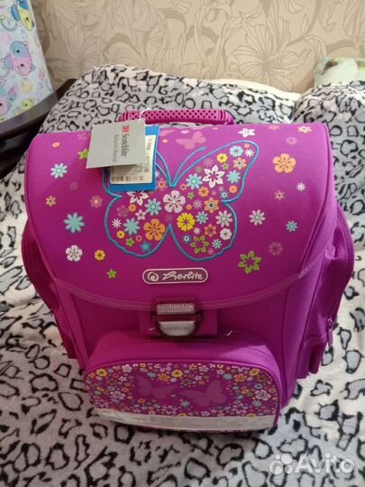 Рюкзак школьный для девочки новый