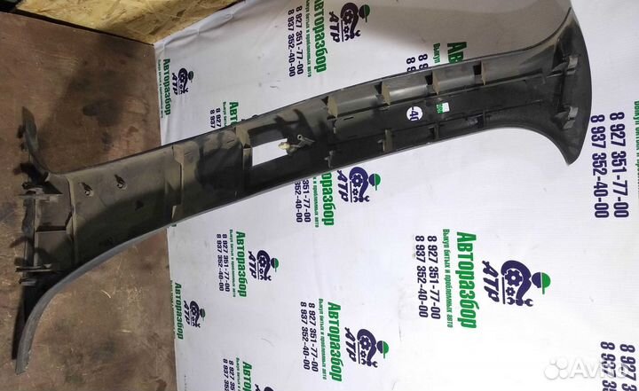 Накладка стойки средней/прав (LADA) Largus