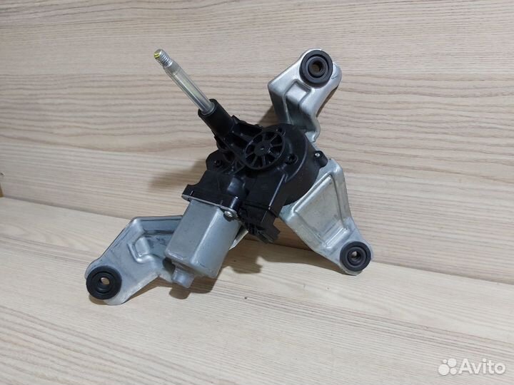 Моторчик стеклоочистителя задний Kia Rio 4 X-Line