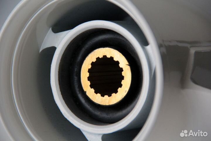 Винт гребной Yamaha 60-115, 13 х 18