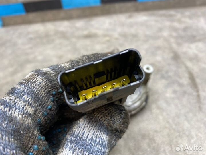 Моторчик дворников передний Renault Logan 1.4