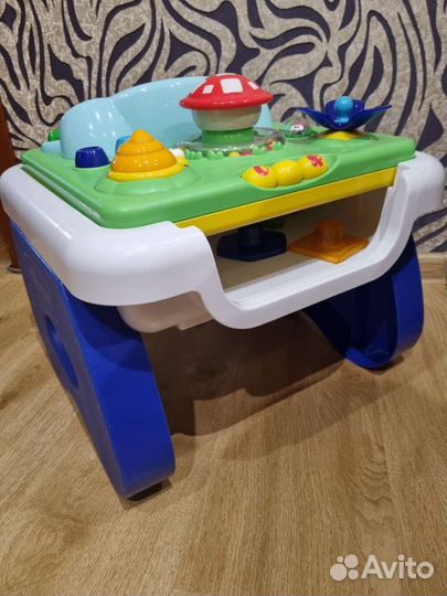 Столик музыкальный Chicco. Звуки и формы