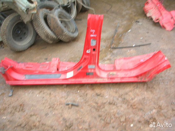 Порог со стойкой левый Hyundai Getz 2002-2010