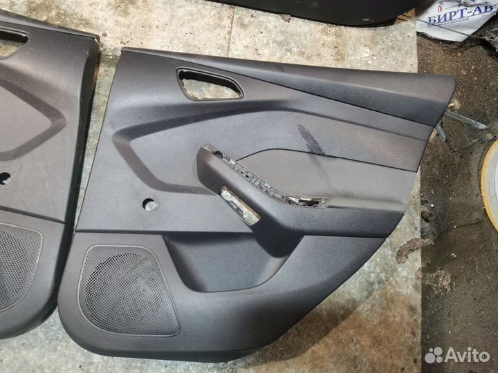 Комплект дверных карт Ford Focus 3