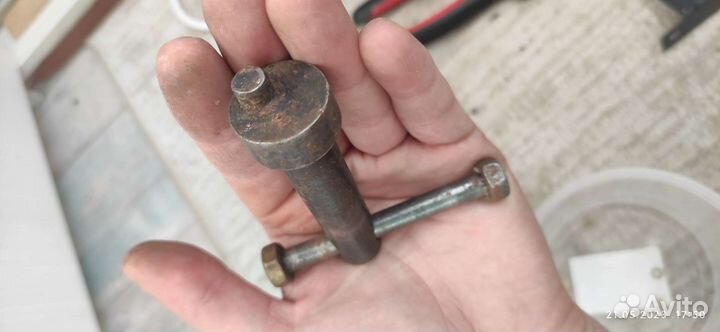 Винтовой замок ключ