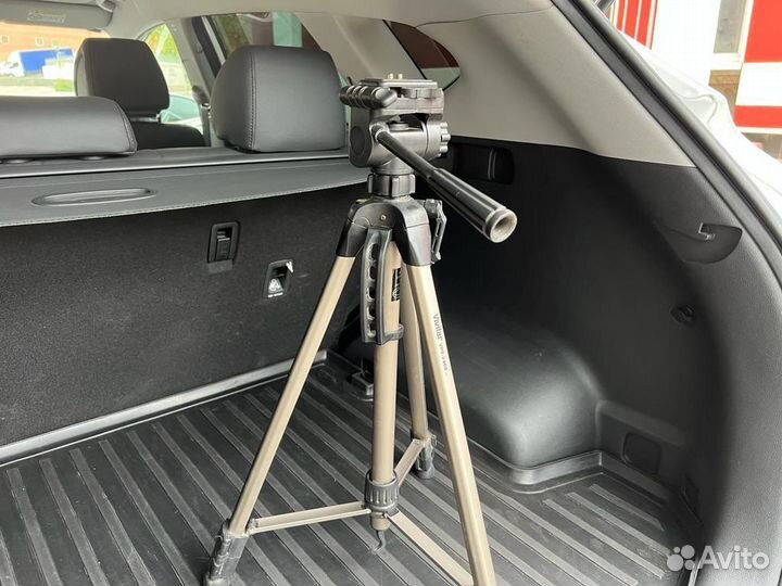 Штатив для фотоаппарата Vivitar