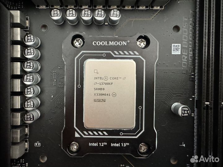 Материнская плата с процессором i7 13700kf