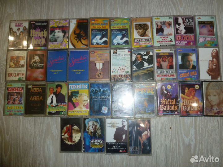 Запечатанные аудиокассеты