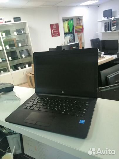 Ноутбук hp 14-bs000ur