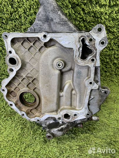 Крышка двигателя передняя Jeep Grand Cherokee 3.7L