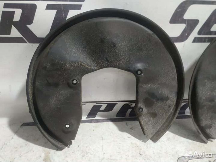 Пыльник тормозного диска задний Audi A6 C6 3.2