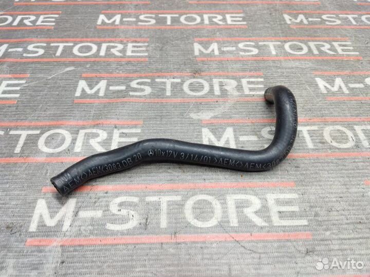 Патрубок Mercedes-Benz