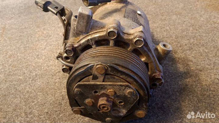 Компрессор кондиционера Mitsubishi Lancer 10 2010