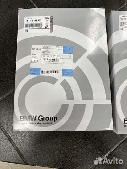 Воздушный фильтр BMW 13718691835