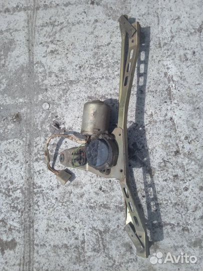 Трапеция дворников в сборе с моторчиком Лада 2114
