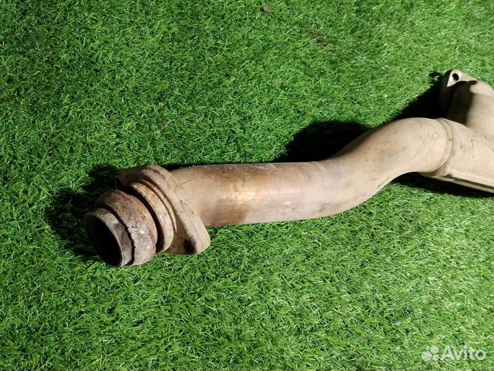 Выпускной коллектор правый нижний BMW 7 e38