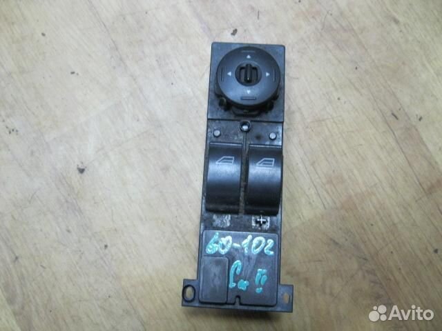 Блок управления стеклоподъемниками Ford Focus/Focu