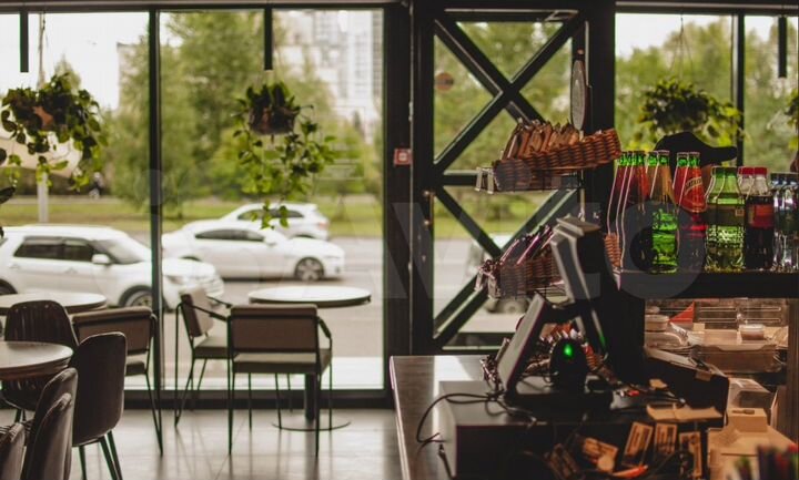 Панорама, 1 линия, трафик, 150 м²