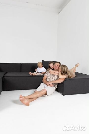 Диван со спальным местом 4400х1800 мм