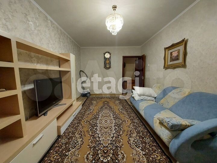 2-к. квартира, 55 м², 2/9 эт.