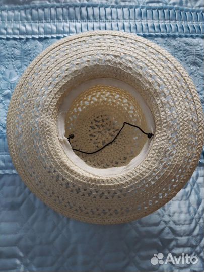 Шляпа женская соломенная