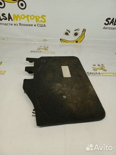 Кожух аккумулятора Audi Q7 4M crec 2016