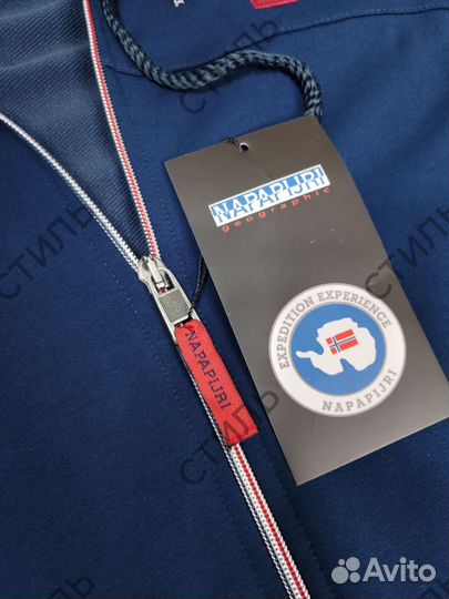 Спортивный костюм Napapijri