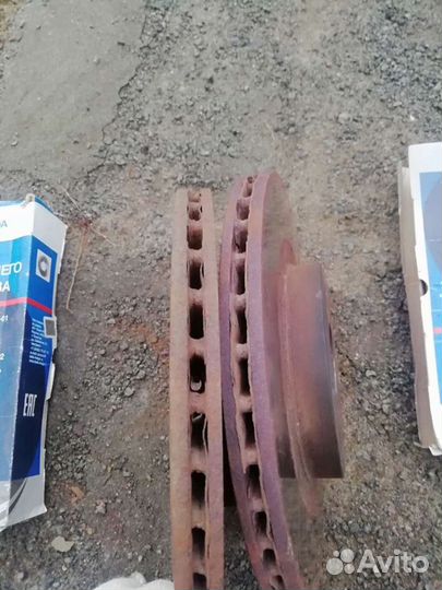 Диски тормозные