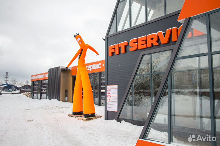 Автомеханик в автосервис