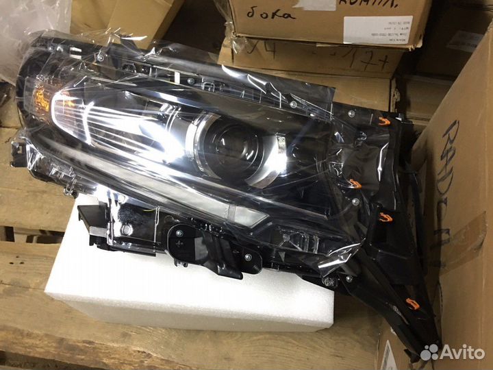 Prado 150 2017+ Штатная оптика Фары E4SA2